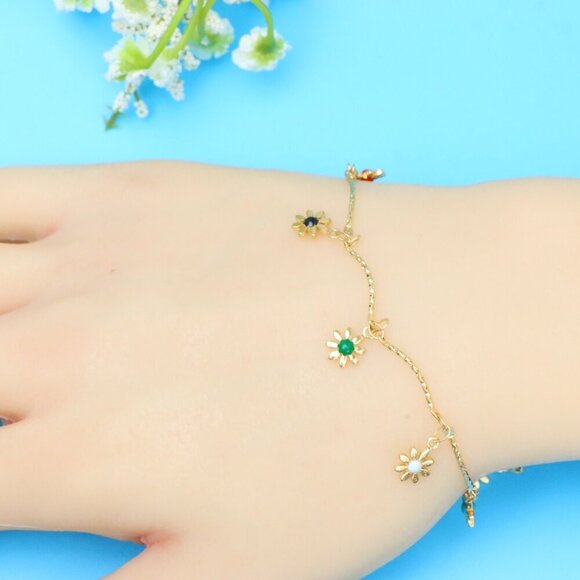 Chic & Stylish Bracelet – A Thoughtful Gift for Women and Girls, DYC1059 - Picture 3 of 8